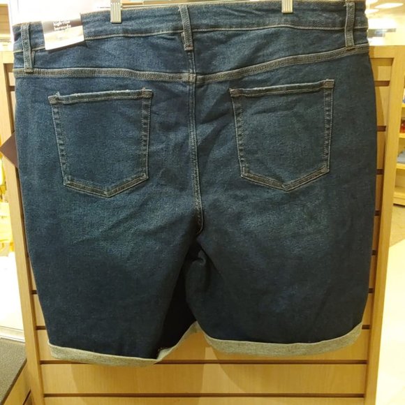 Womens Plus Roll Cuff Bermuda Jean Shorts Ava & Viv Dark Wash 24W High Rise Long - Picture 4 of 9